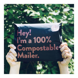 Biodegradable Poly Mailers|Custom Shipping Bags for Clothes